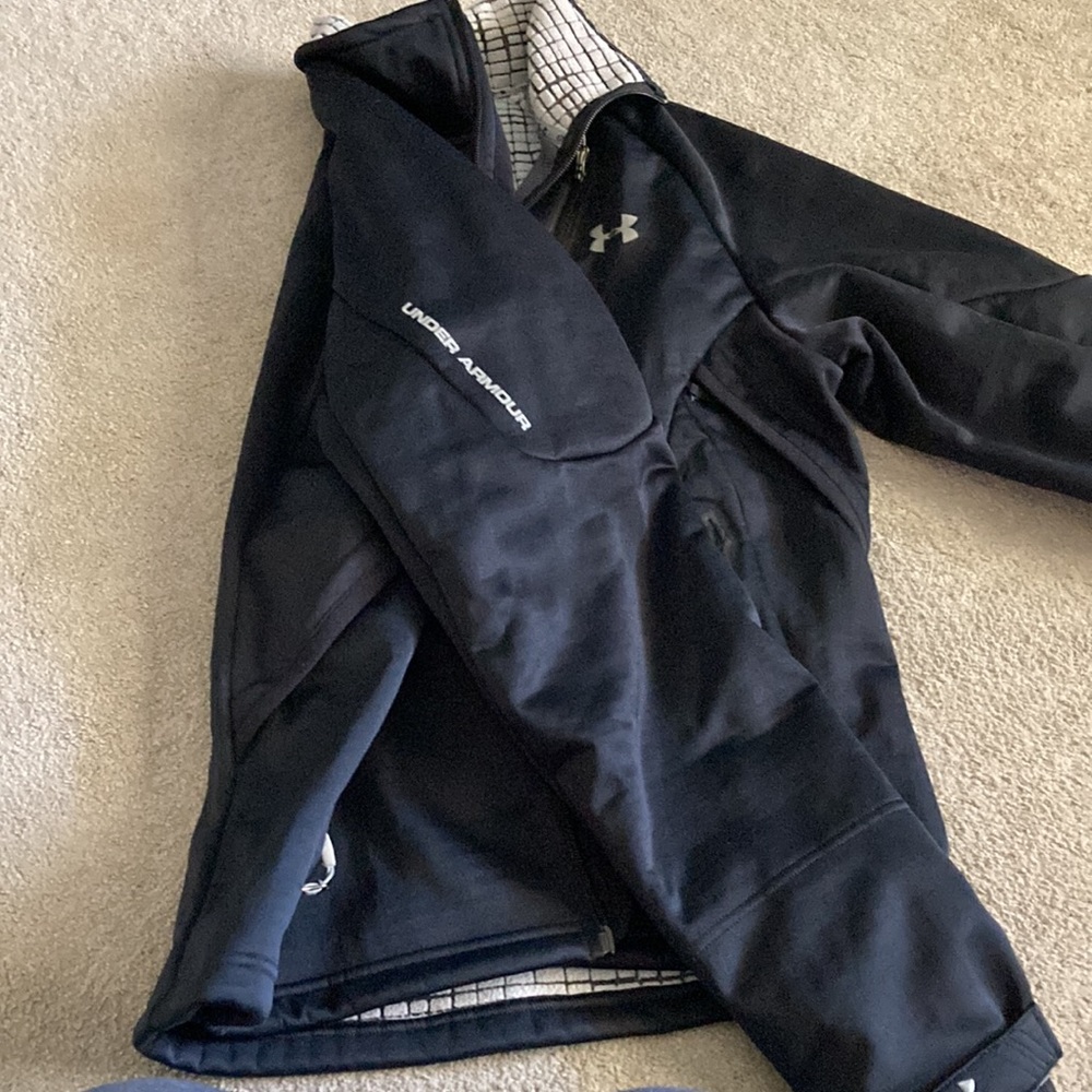 Black Under Armor Jacket - image 3